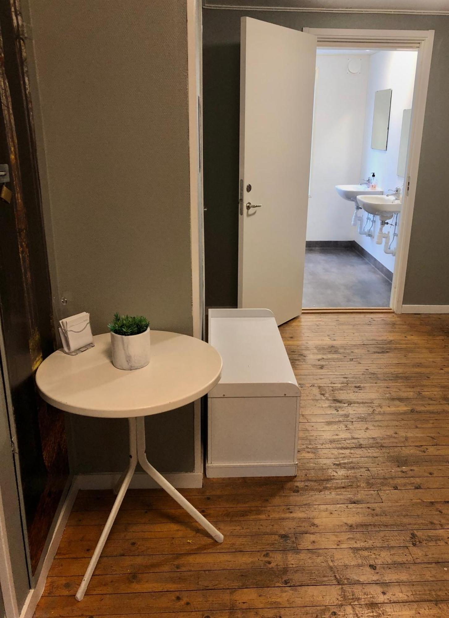 Marsbaecken Vandrerhjem Västervik Rom bilde